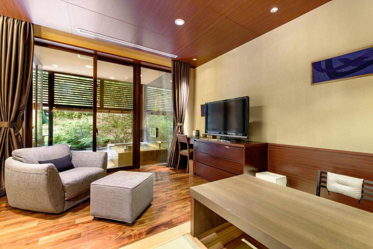 Fufu Atami Hotel Екстериор снимка